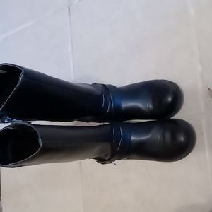 Tall black Arizona boots
